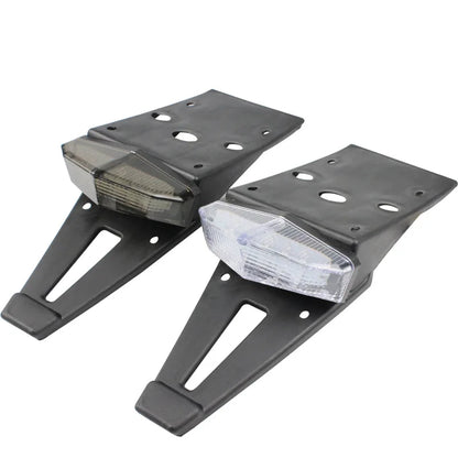 TailCore V3 – Portatarga con luce stop integrata e frecce LED