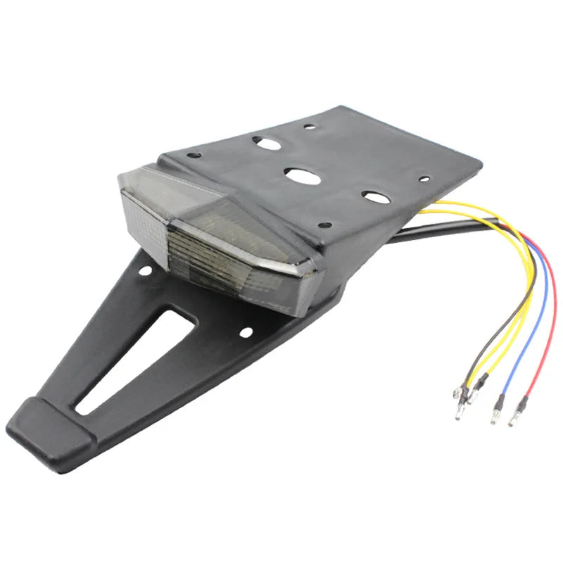 TailCore V3 – Portatarga con luce stop integrata e frecce LED