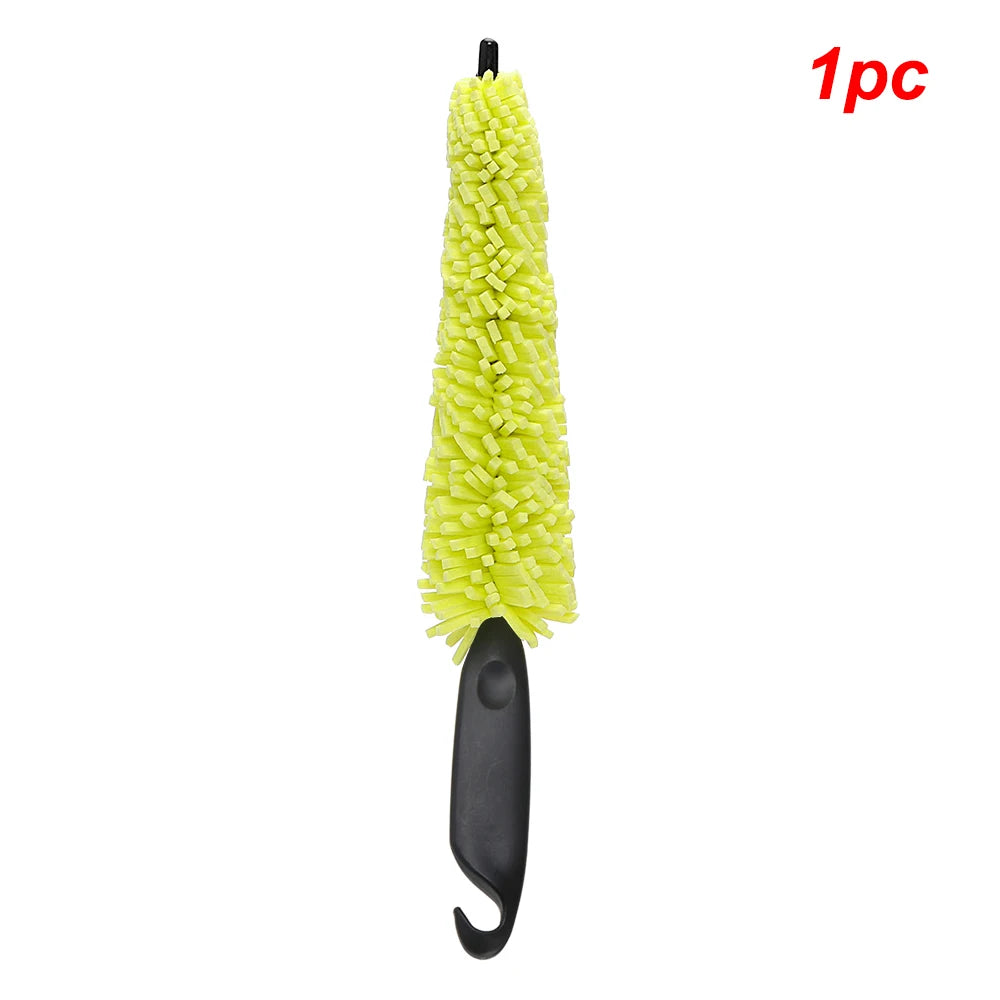 CleanWheel – Spazzola per Pulire i Cerchi